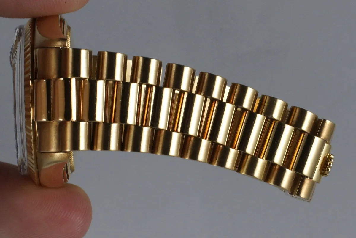 1968 Rolex YG Day-Date 1803 Champagne Dial