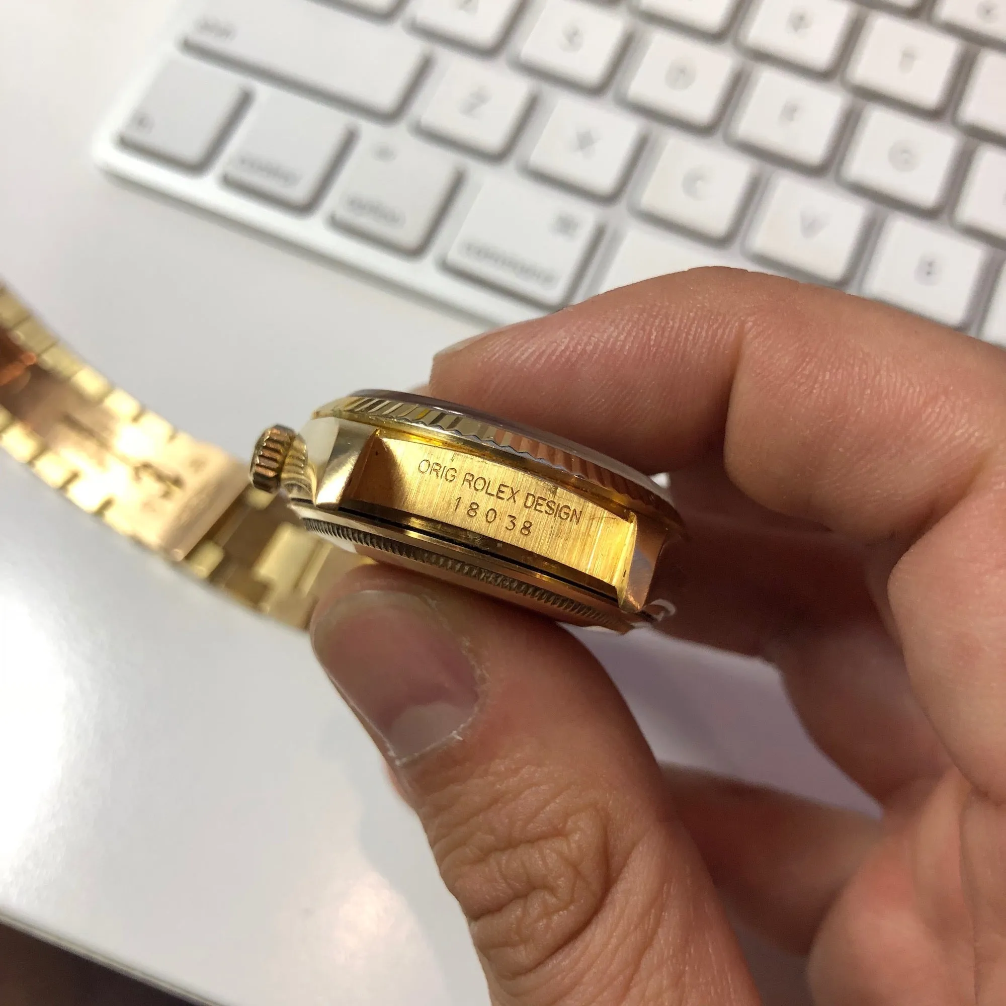 1986 Rolex President 18038 Day Date 18K Yellow Gold Champagne Stick Wristwatch