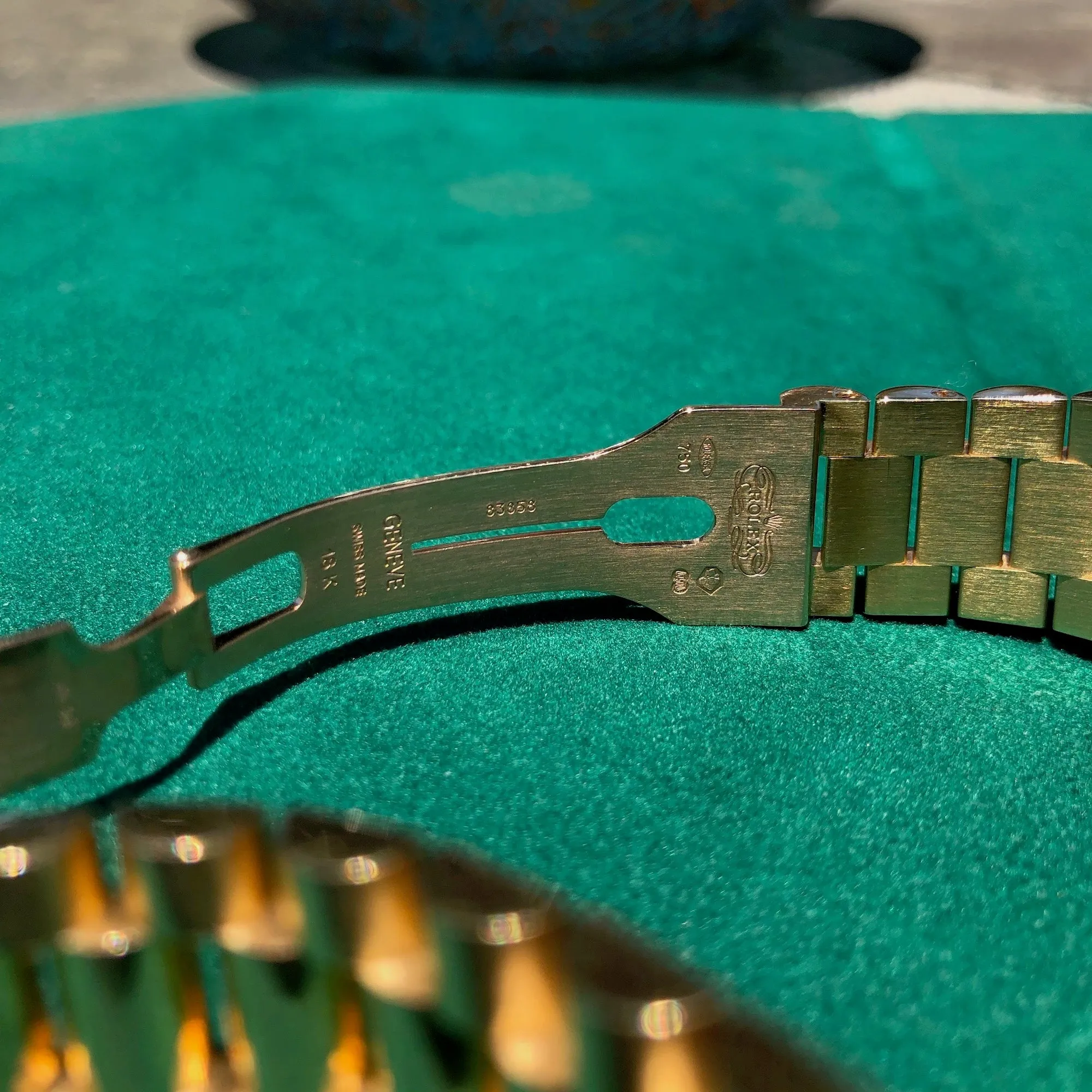 2001 Rolex President 118238 Day Date 18K Yellow Gold Silver Stick Wristwatch Unpolished Box Papers