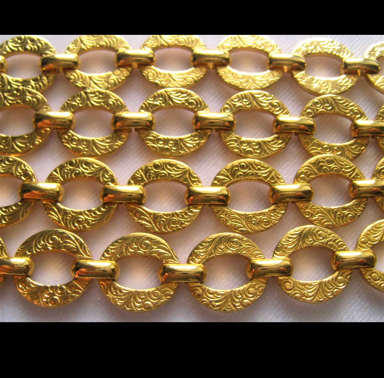 90s Glam Golden Chain Bling Belt