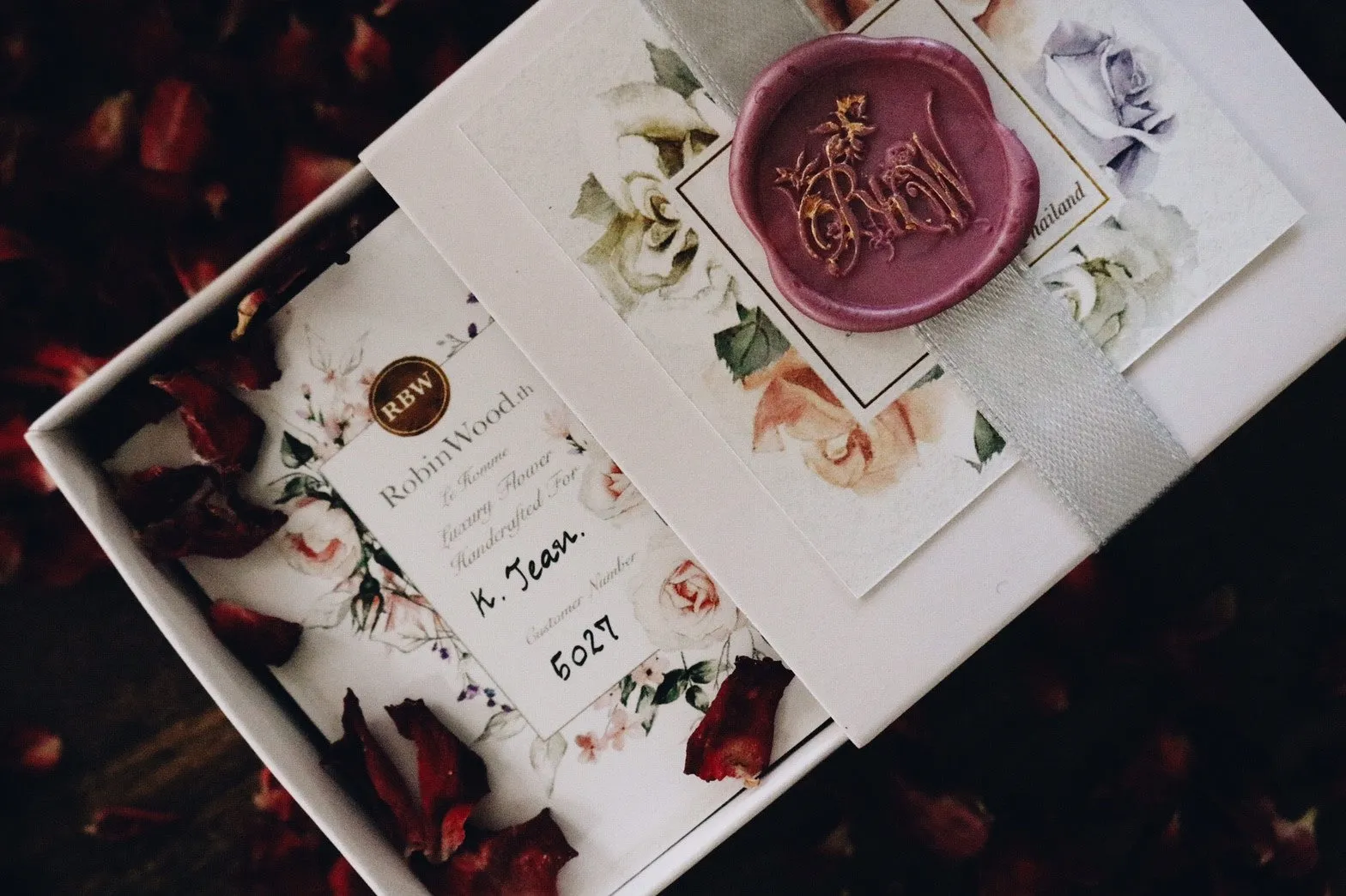 Alstromeria Gold & Yellow Blending with RoseGold Locket Necklace, Robinwood, Luxury Flower, design by Yut