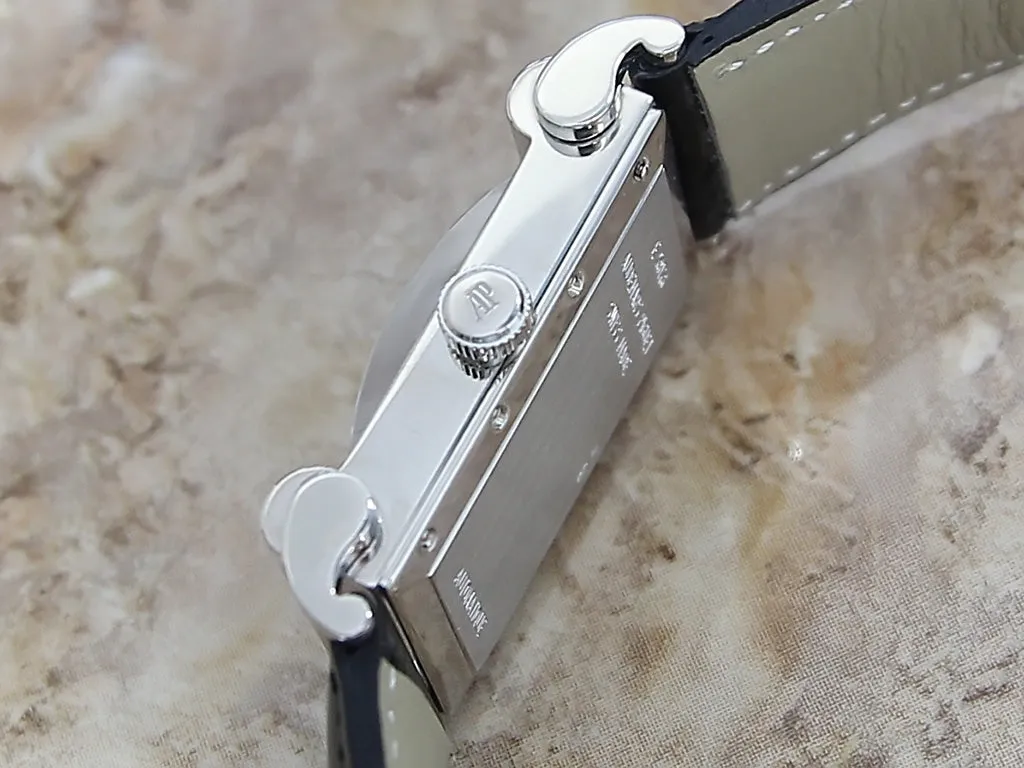 Audemars Piguet Canape 18k Gold Men's New Condition Dress Watch