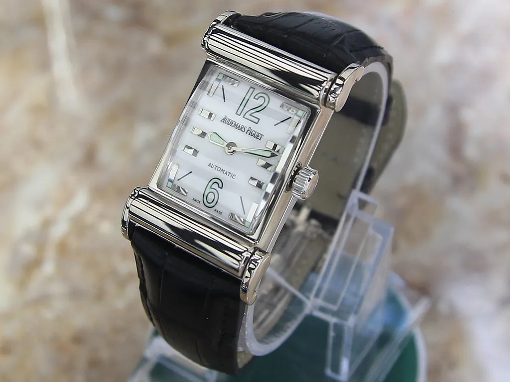 Audemars Piguet Canape 18k Gold Men's New Condition Dress Watch