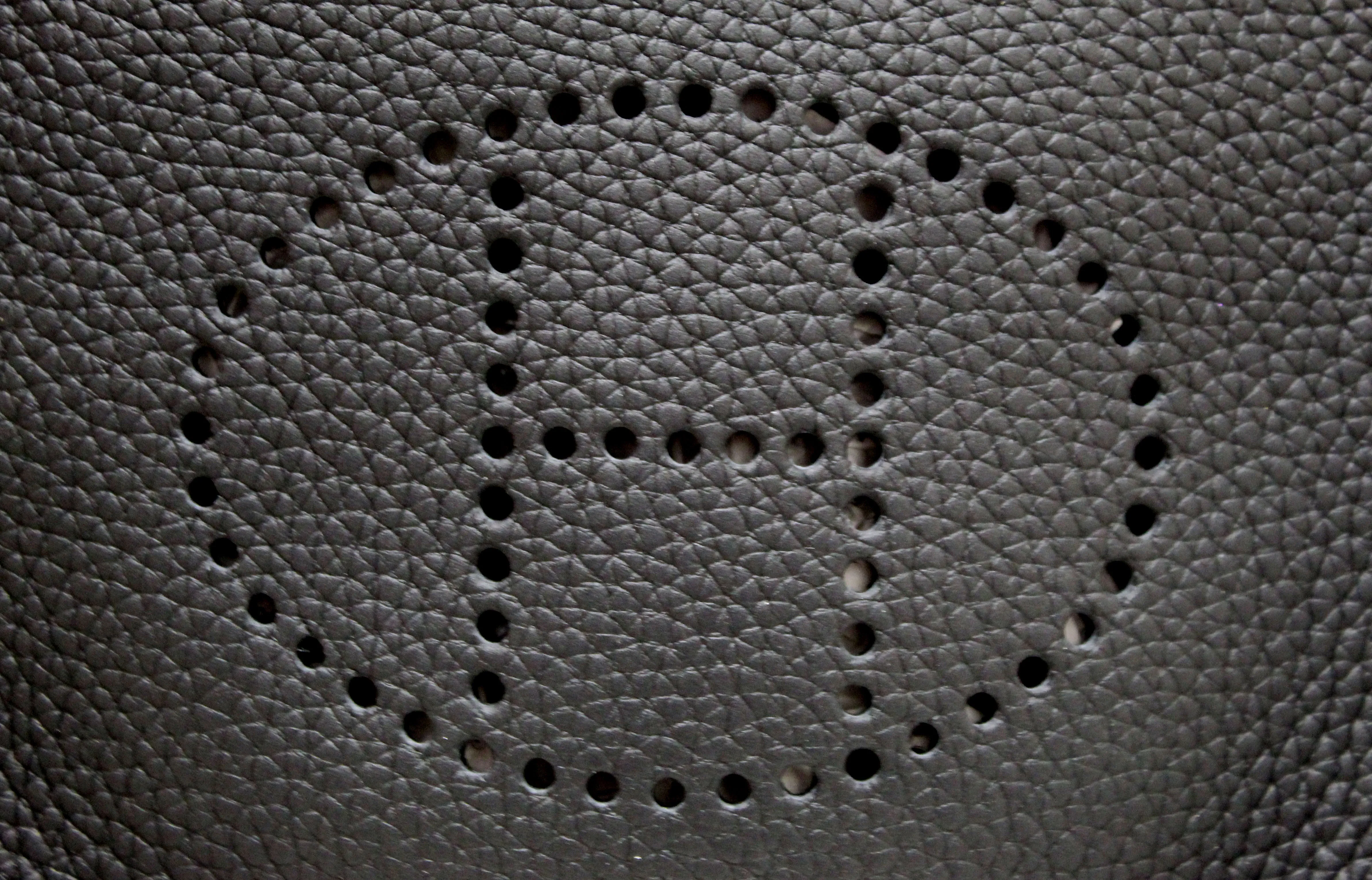 Authentic Hermes Black Clemence Leather Evelyne 16 Amazone Bag