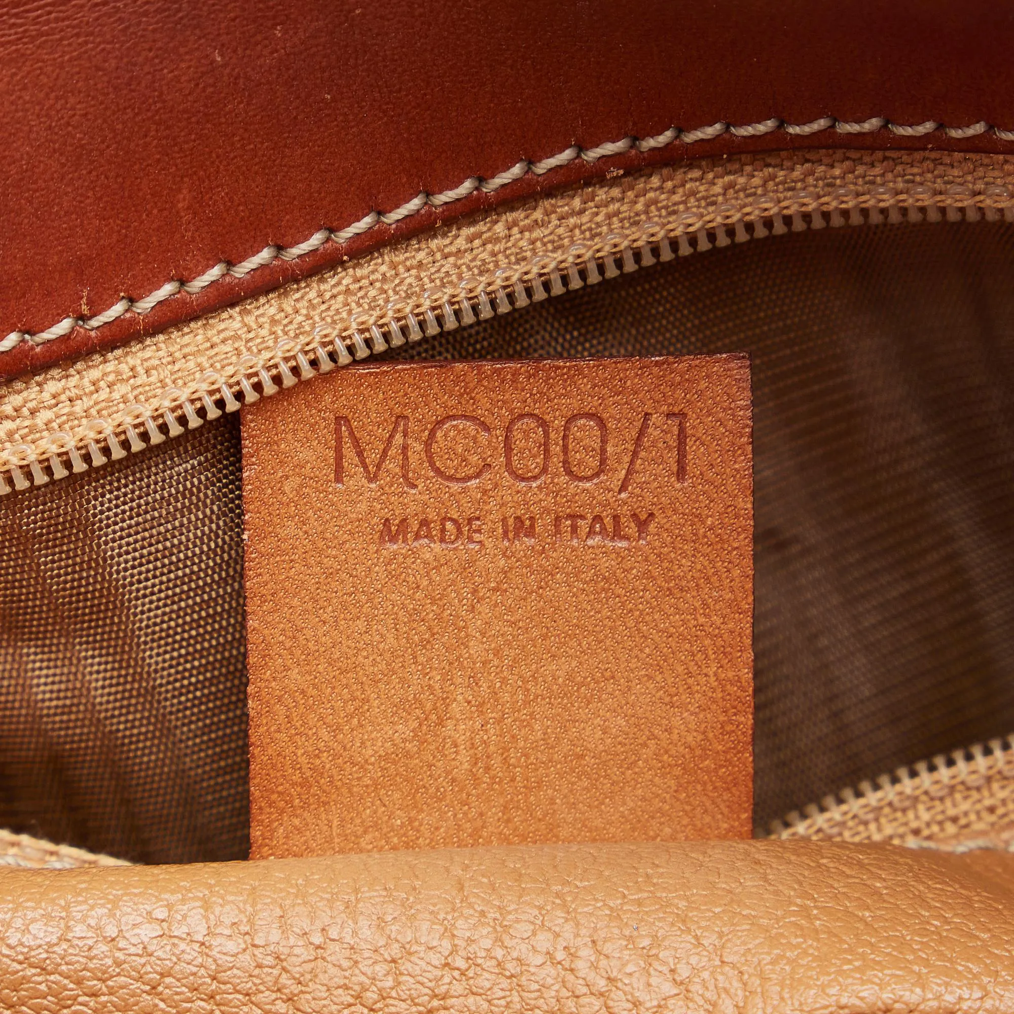 Celine Macadam Handbag (SHG-7e8AXH)