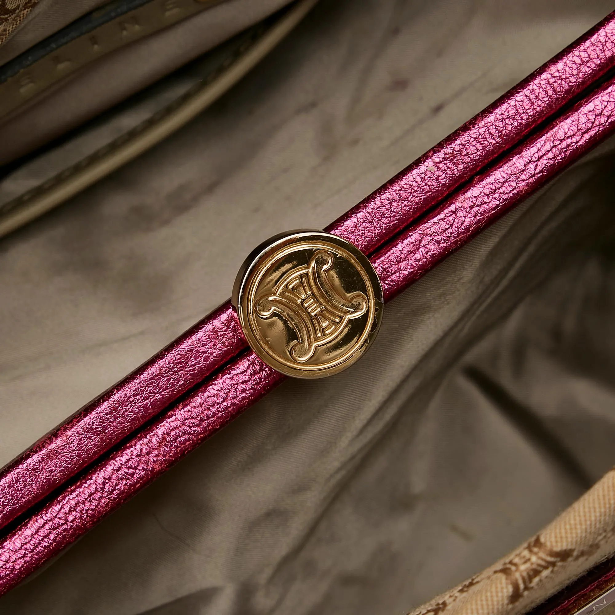 Celine Macadam Shoulder Bag (SHG-28760)