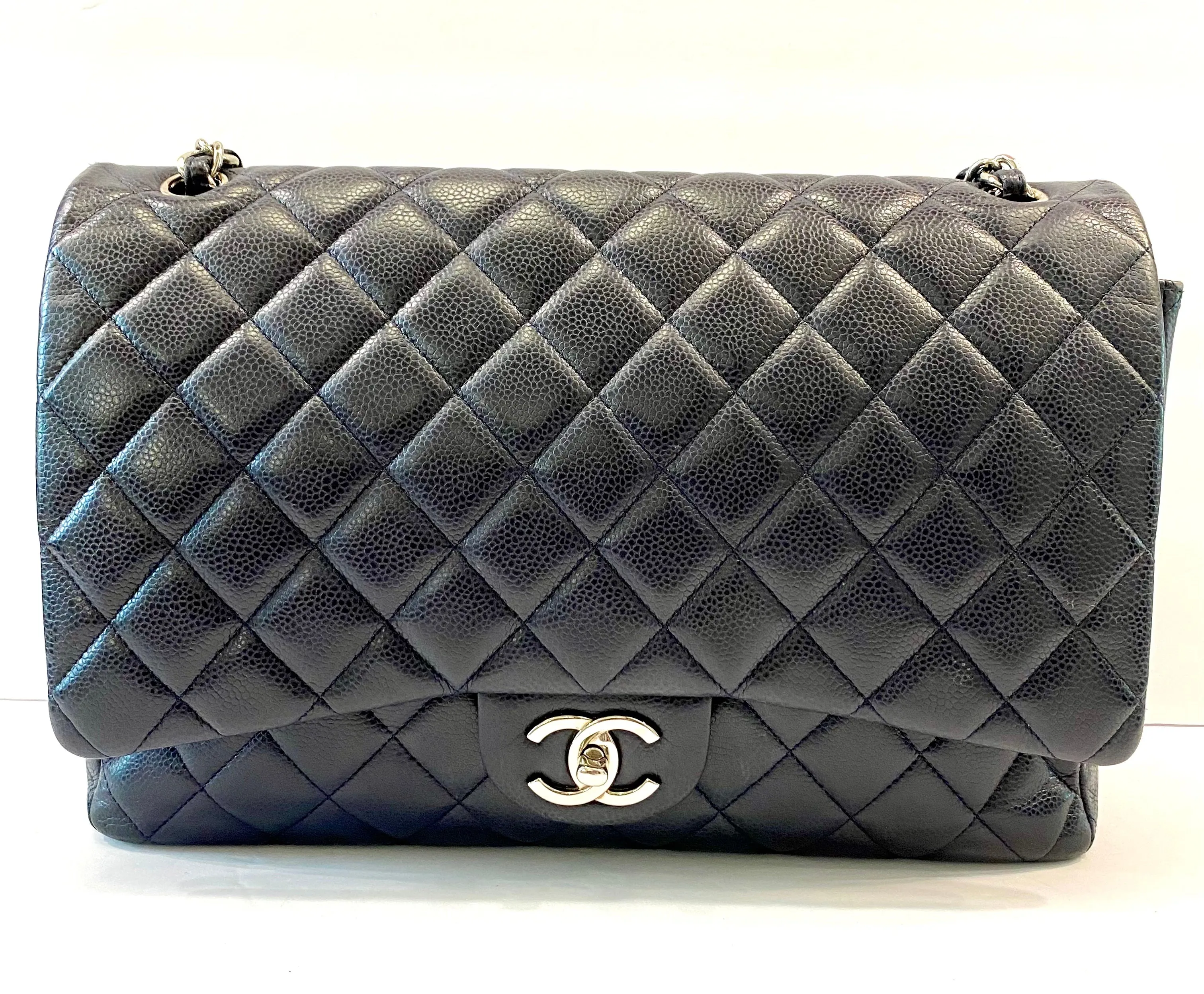 CHANEL CAVIAR QUILTED MAXI DOUBLE FLAP BAG IN NAVY