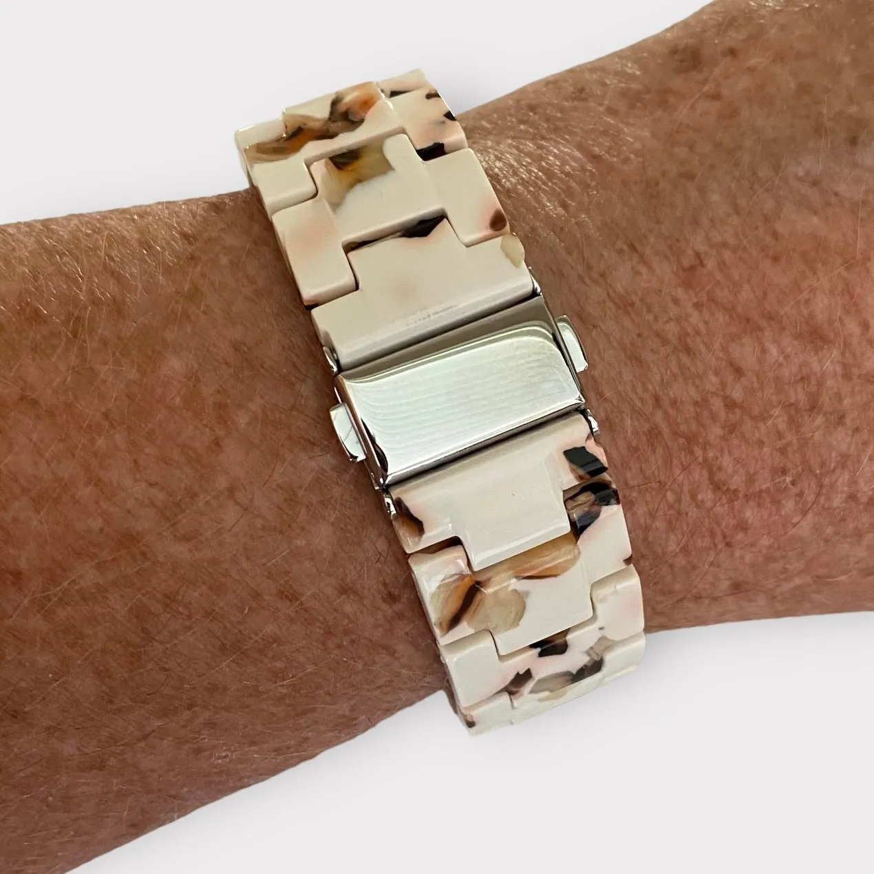 Fitbit Versa Resin Watchband With Black Adapters and Clasp