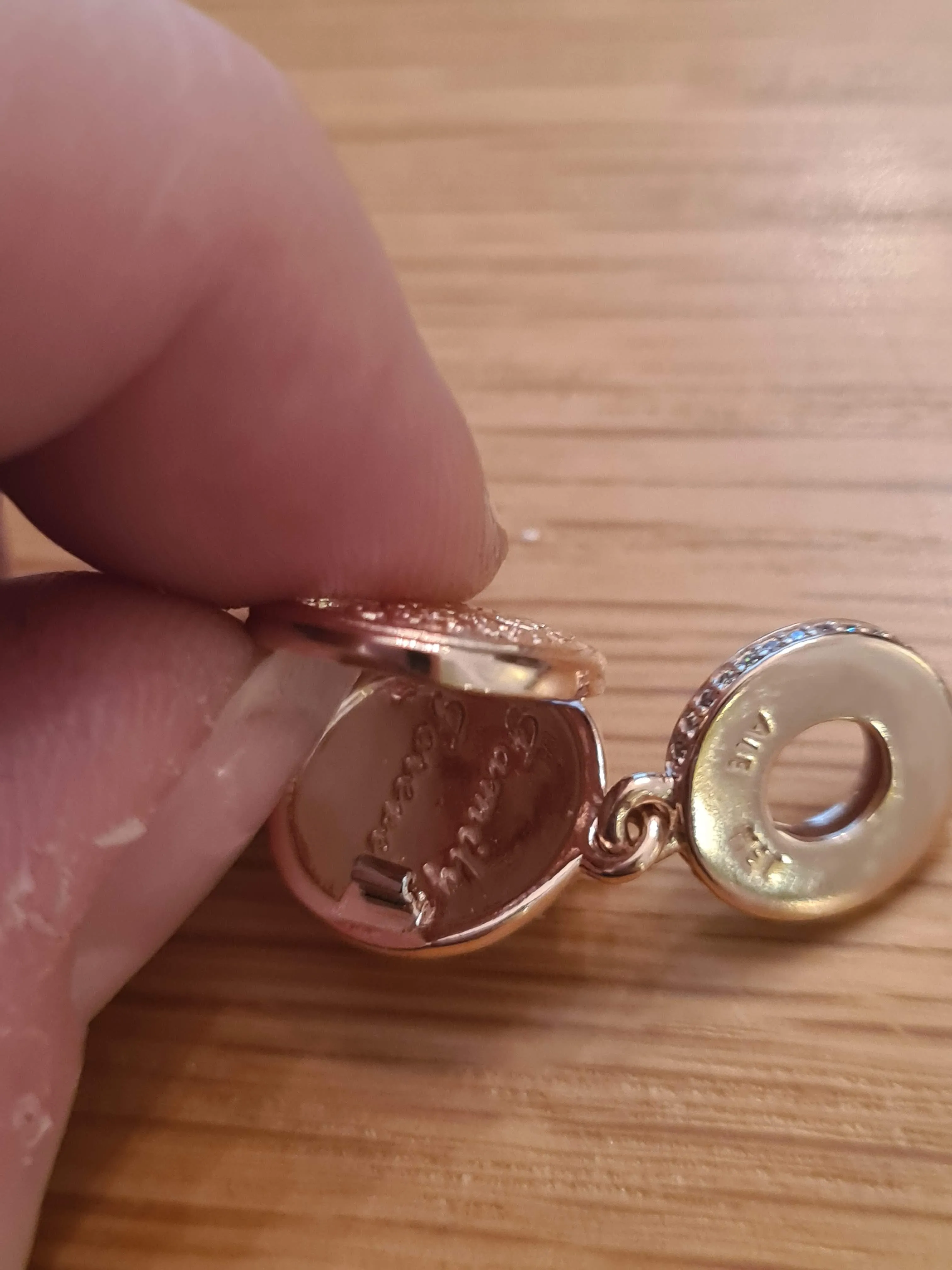 Genuine Pandora Brand New Rose Gold Family Tree Roots Forever Charm Pendant