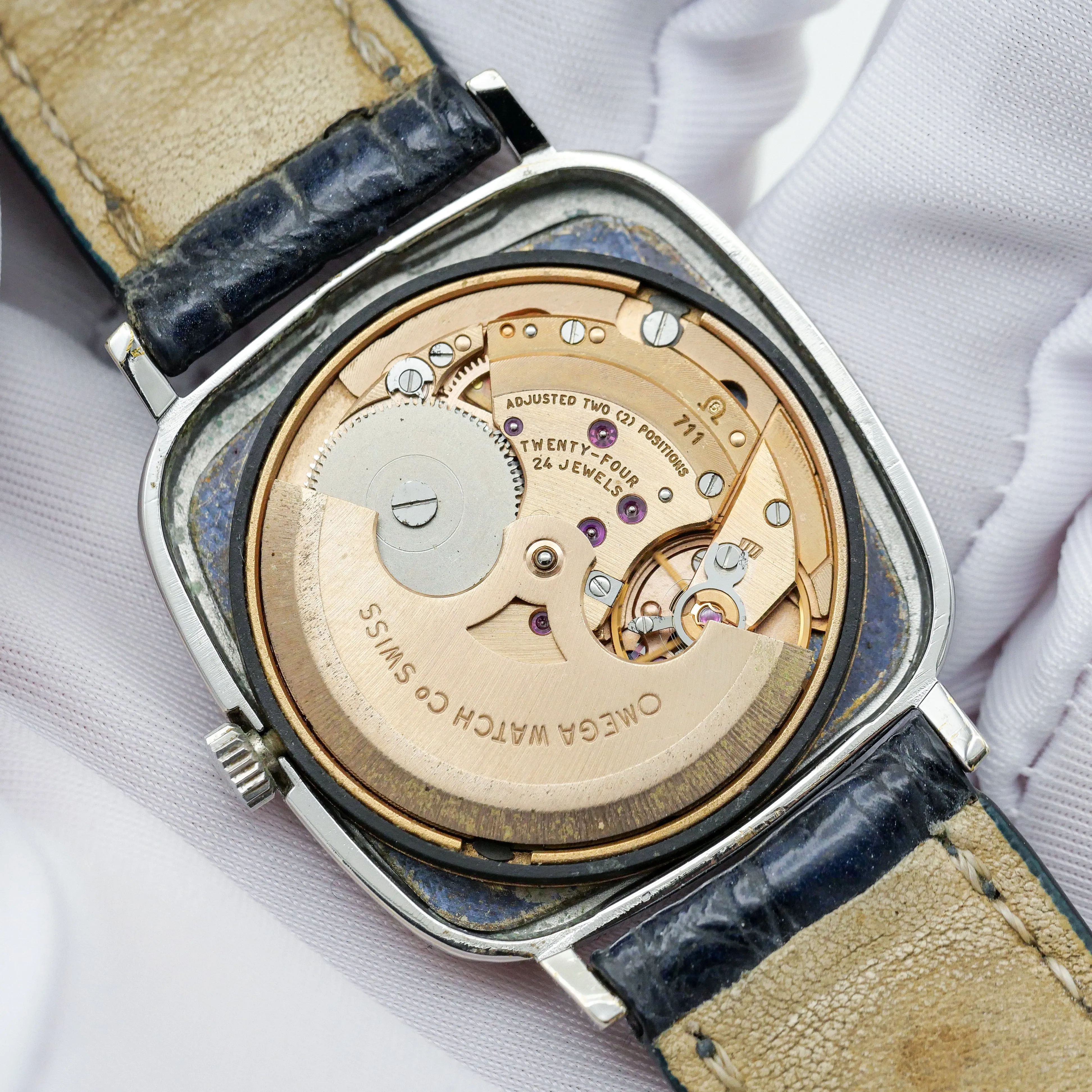 OMEGA DE VILLE AUTOMATIC PATTERN DIAL REF. 151.0045