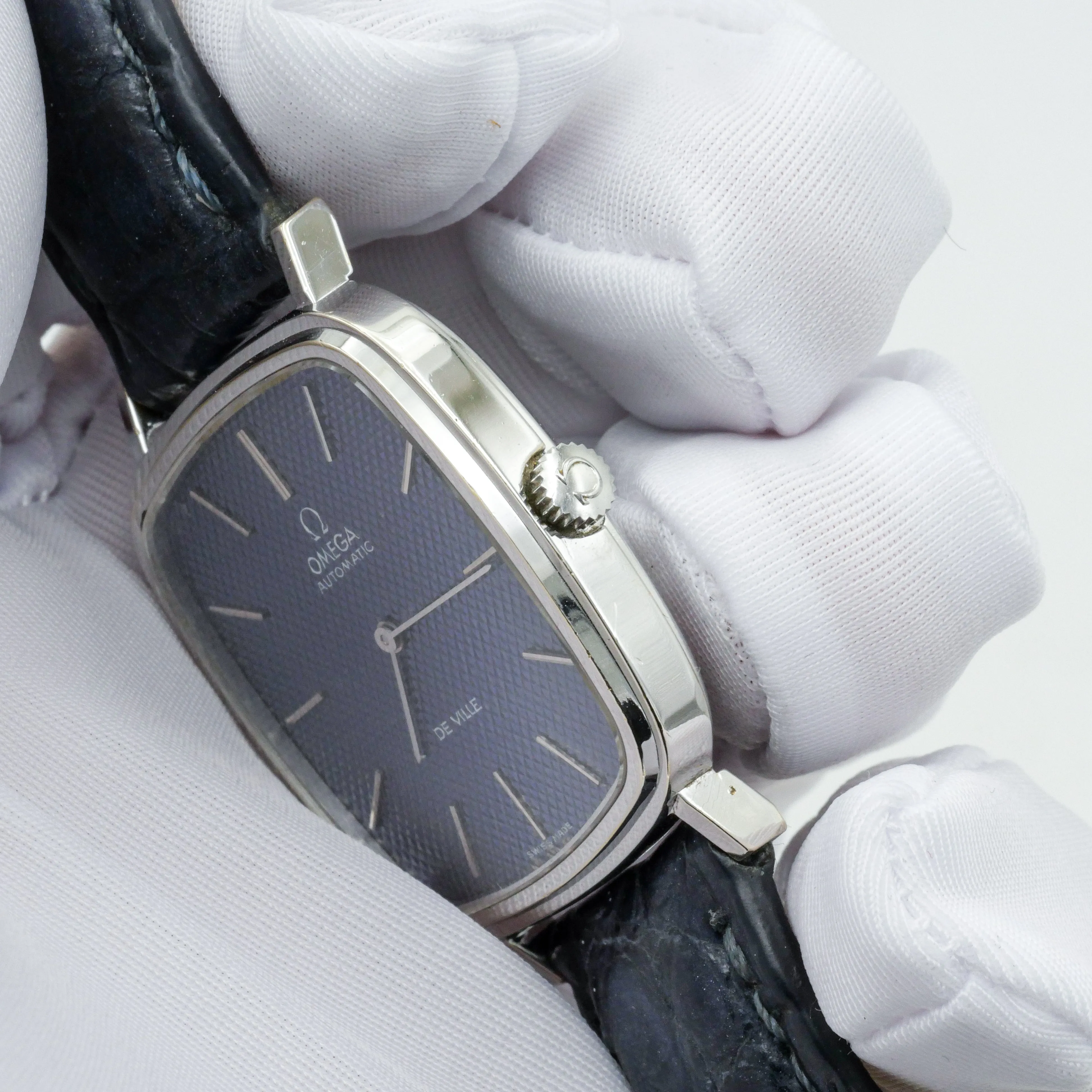 OMEGA DE VILLE AUTOMATIC PATTERN DIAL REF. 151.0045