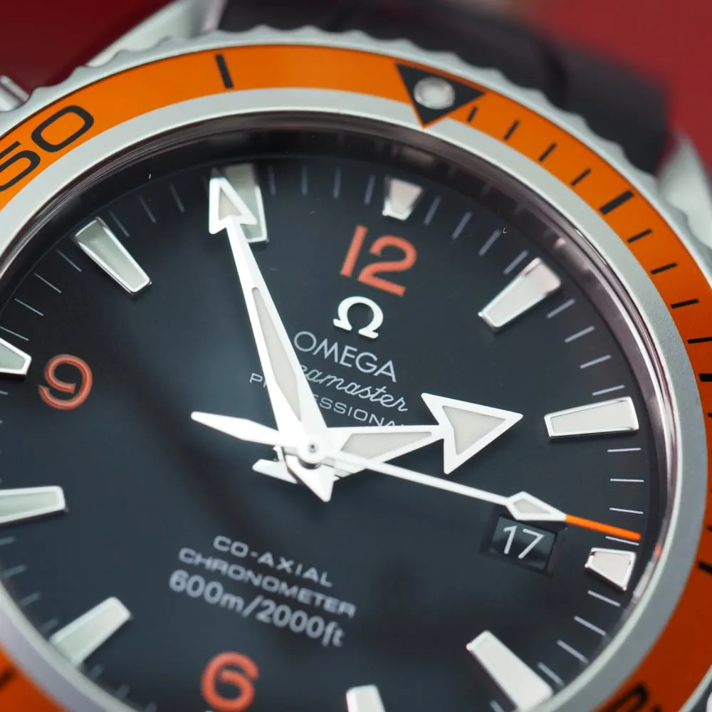 Omega Seamaster Planet Ocean 22085000 (2011)