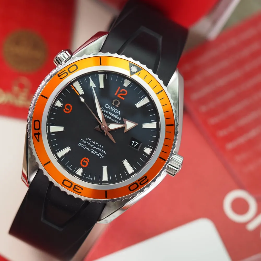 Omega Seamaster Planet Ocean 22085000 (2011)
