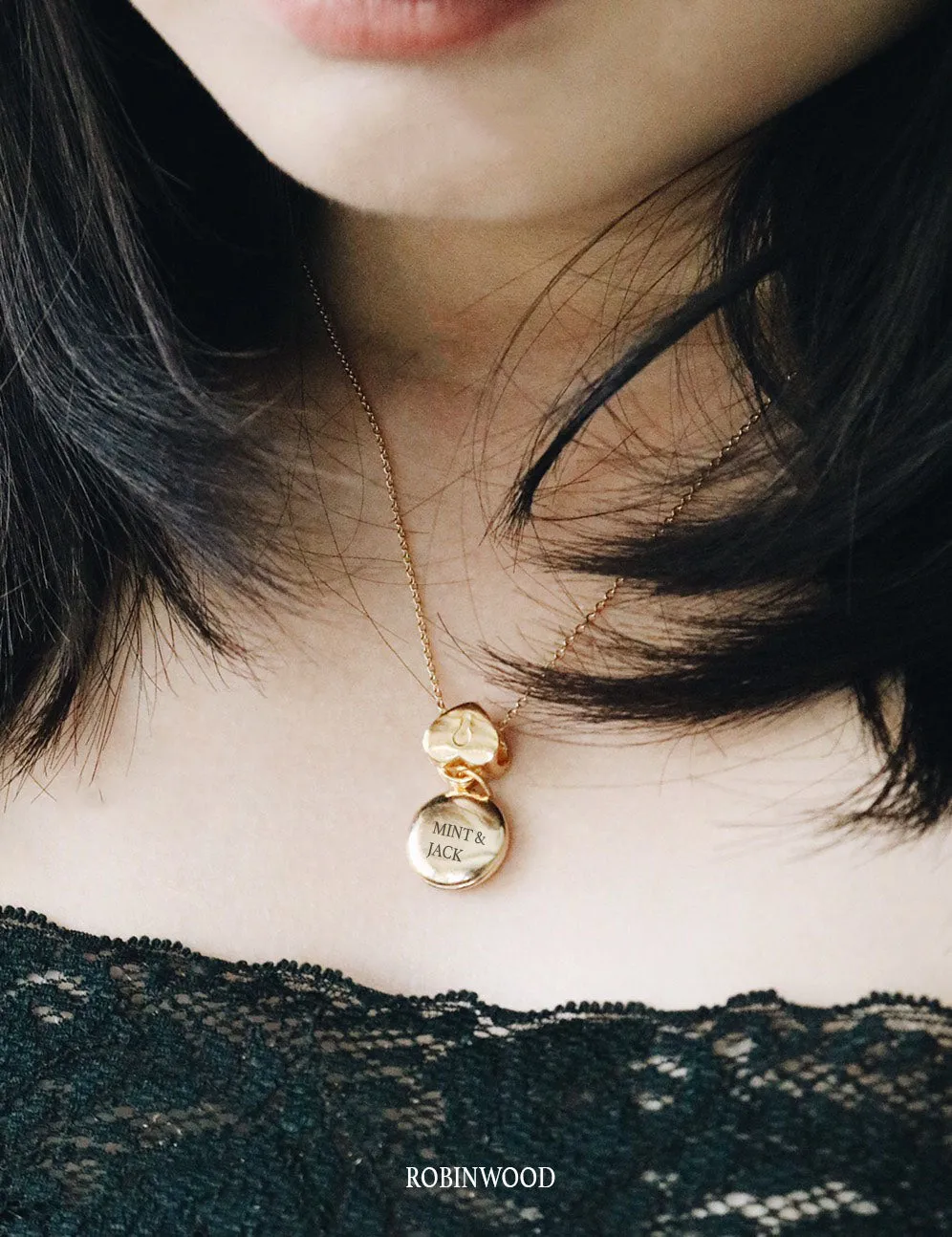 " Engraved Memorable Locket  " 2020 Collection, 18K Gold Solider Chain, Robinwood