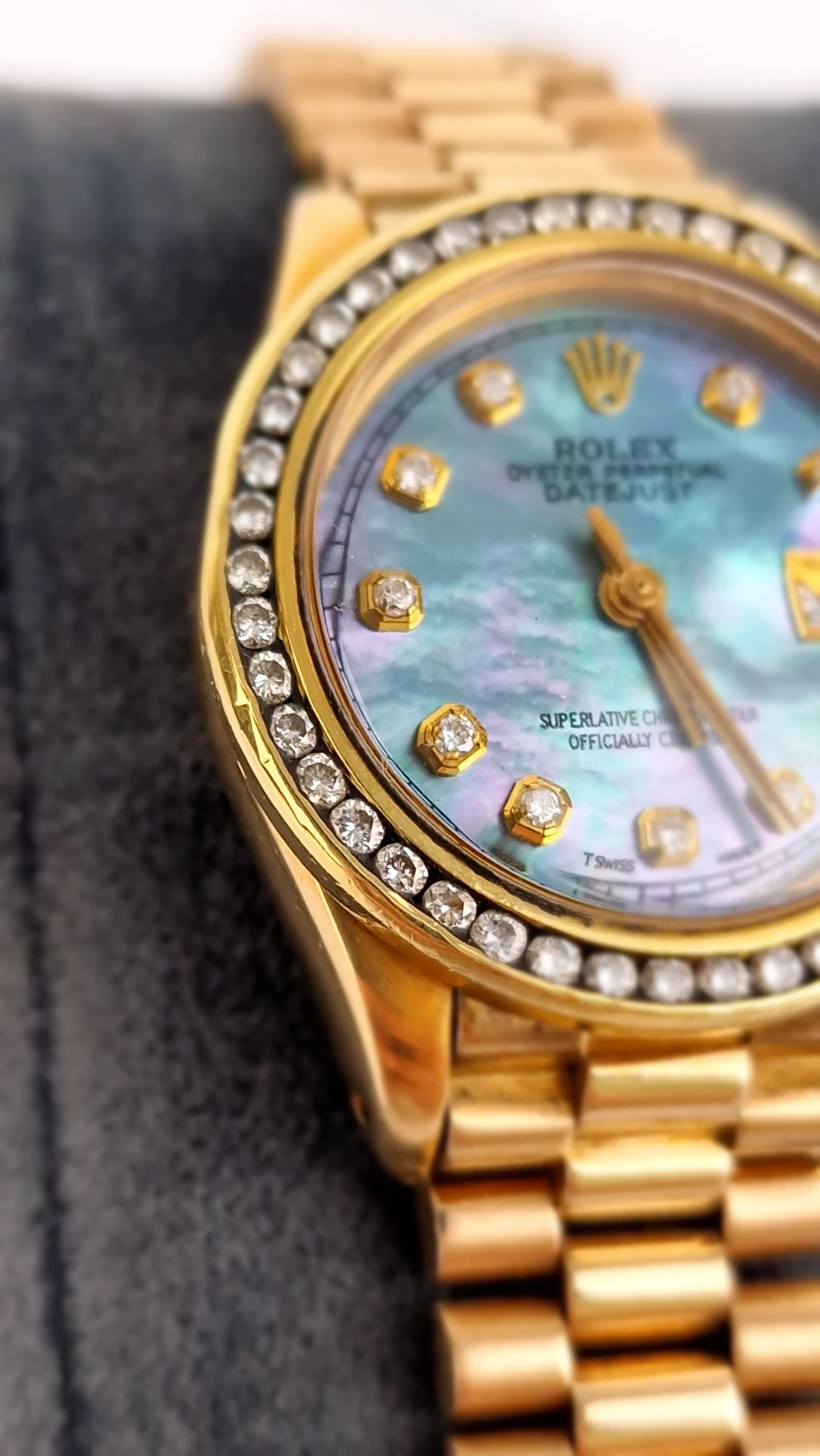 Rolex 18k Yellow Gold 26mm Lady President Datejust Diamond Bezel Tahitian MOP Diamond Dial Automatic Movement Mother of Pearl Watch - Rolex 6917