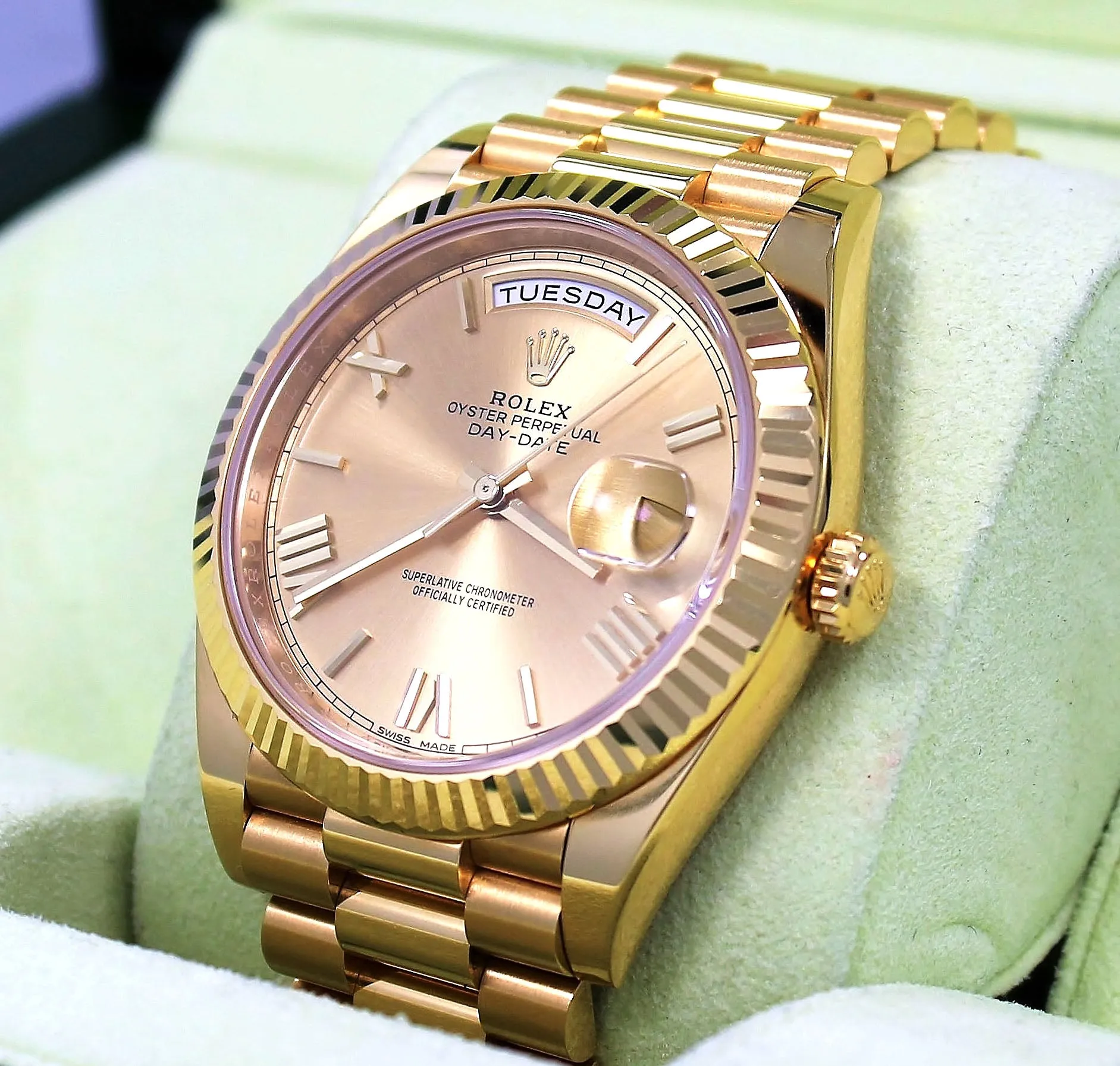 Rolex Oyster Perpetual Day-Date 40 228238 CHPRP UNWORN