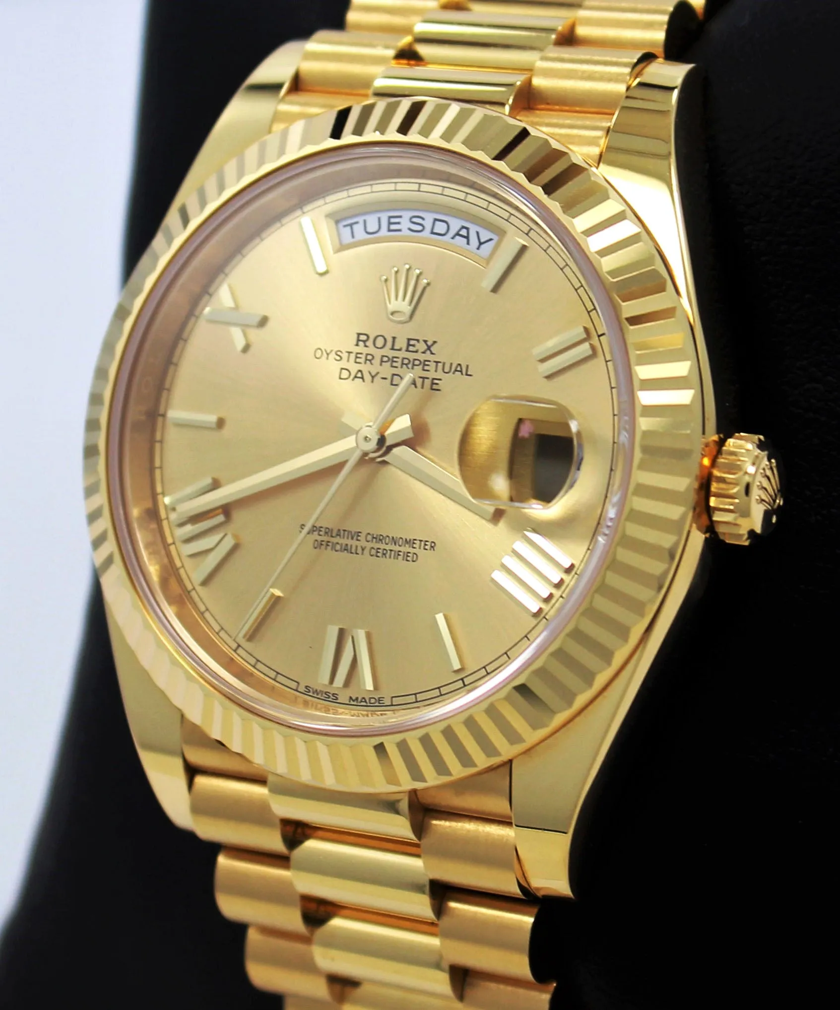 Rolex Oyster Perpetual Day-Date 40 228238 CHPRP UNWORN