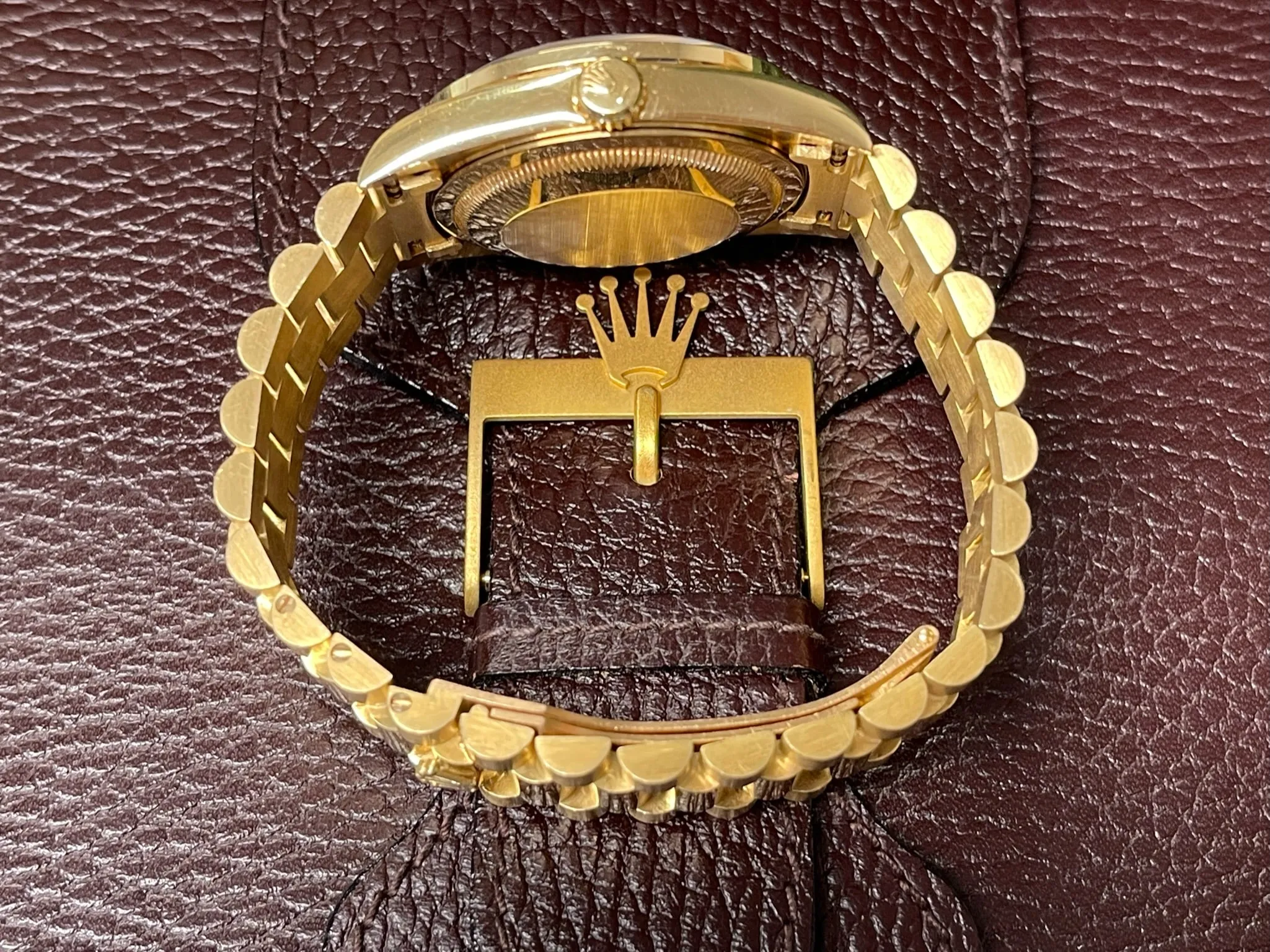 Rolex Presidential 36mm Day Date 18238 (Double Quickset) Mens or Womens Watch Factory Brown Vignette Diamond Dial Custom Diamond Bezel