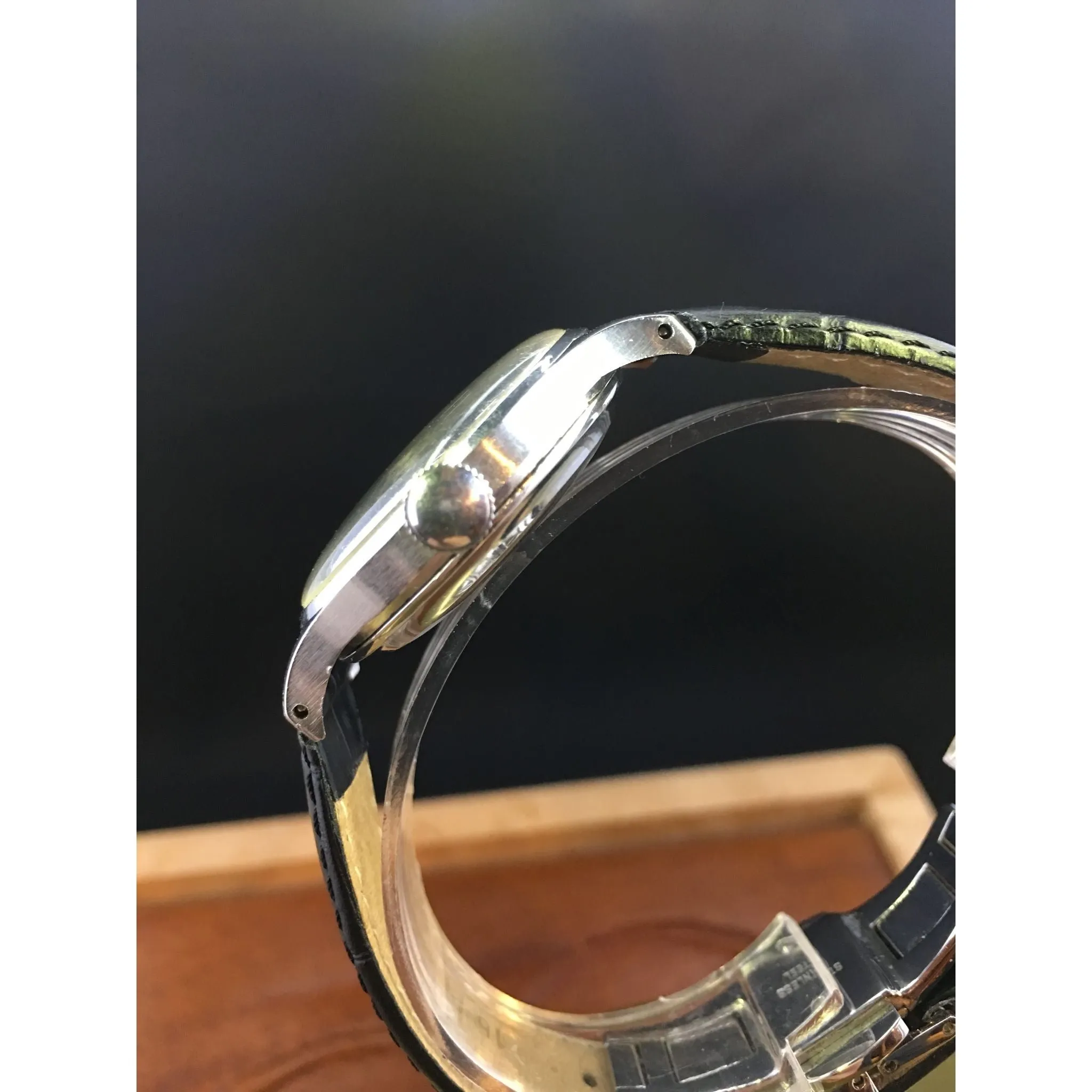 Sold - Lecoultre Calibre 476 12A Bumper Wind Automatic Circa 1946- First LeCoultre Automatic Vintage Watch
