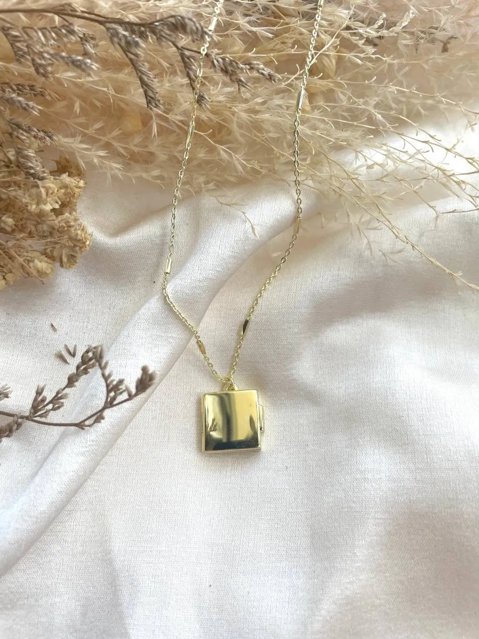 Square Locket In Gold Vermeil